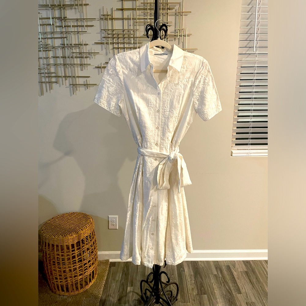 Gorgeous white dress never worn